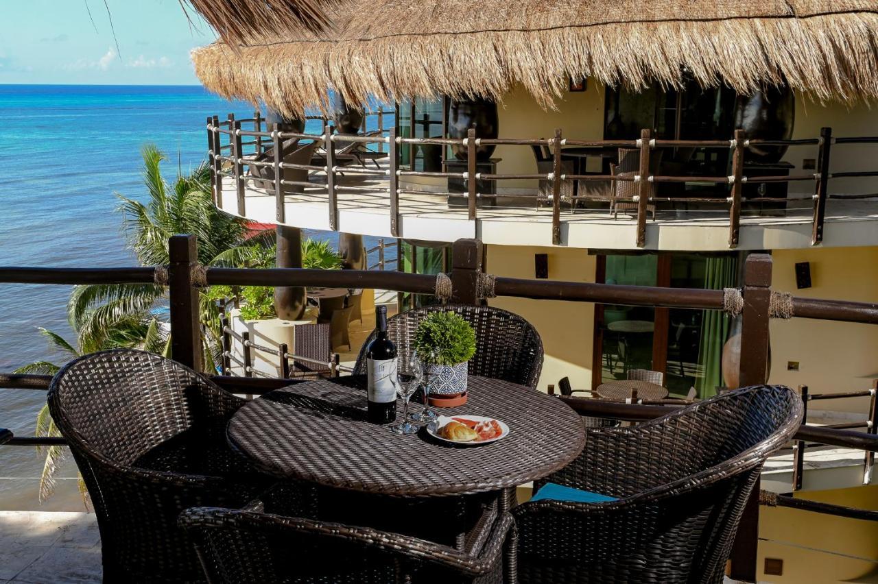 El Taj Oceanfront&beachside